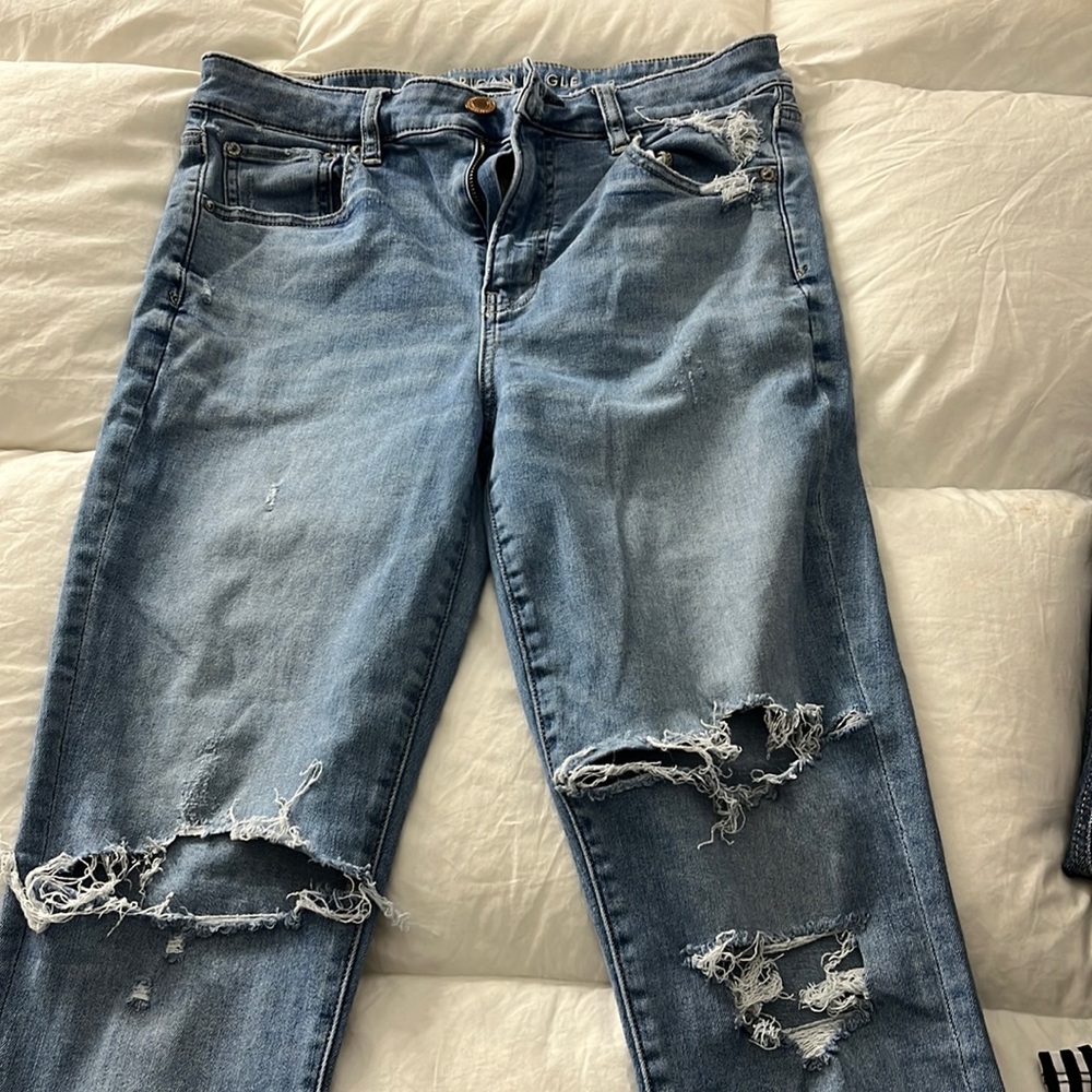 American Eagle Ripped Jeans